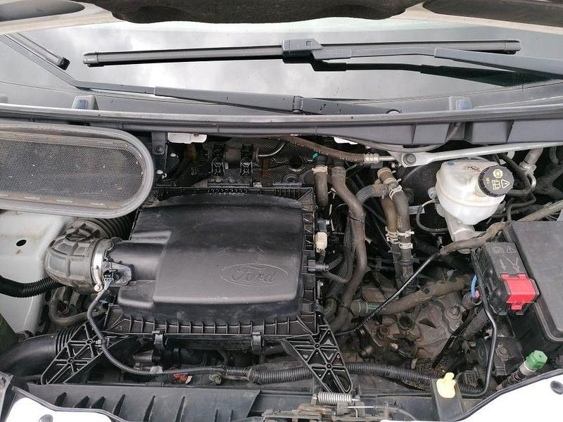 Usata Ford Transit 131 CV (96 kW) 2018 Bianco Monovolume