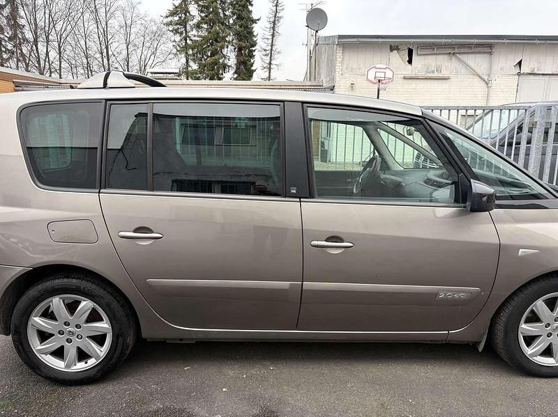Gebraucht Renault Espace 173 PS (127 kW) 2010 Bronze Kombi