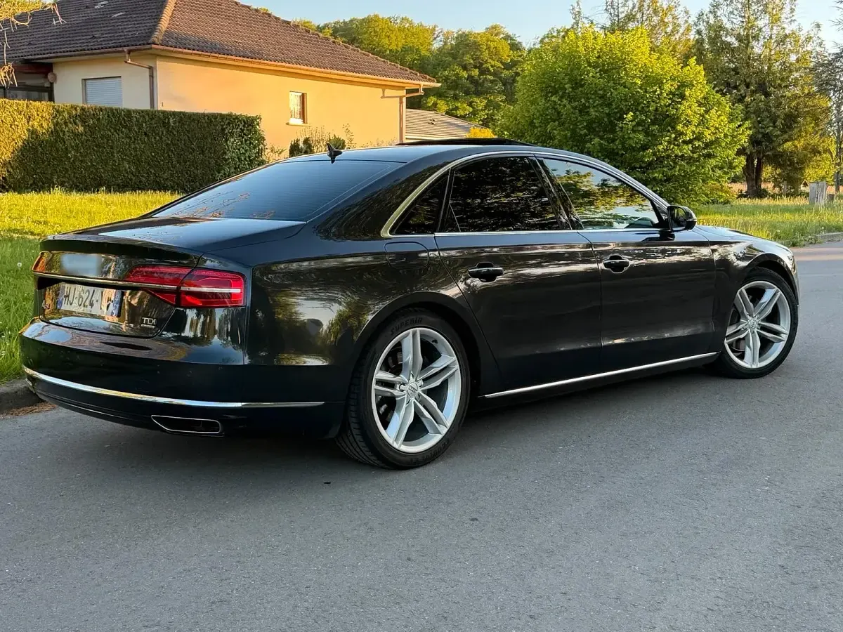 Gebraucht Audi A8 258 PS (189 kW) 2016 Schwarz Limousine