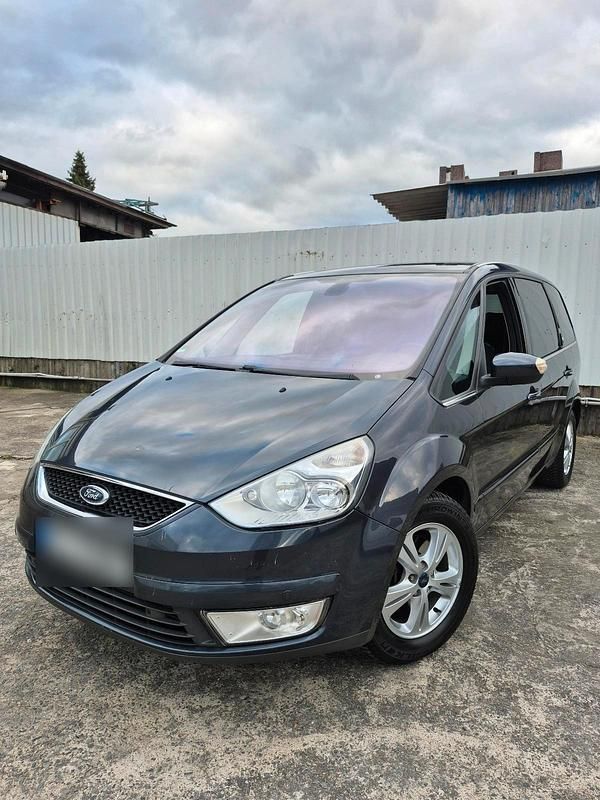Usata Ford Galaxy 140 CV (102 kW) 2009 Grigio Monovolume