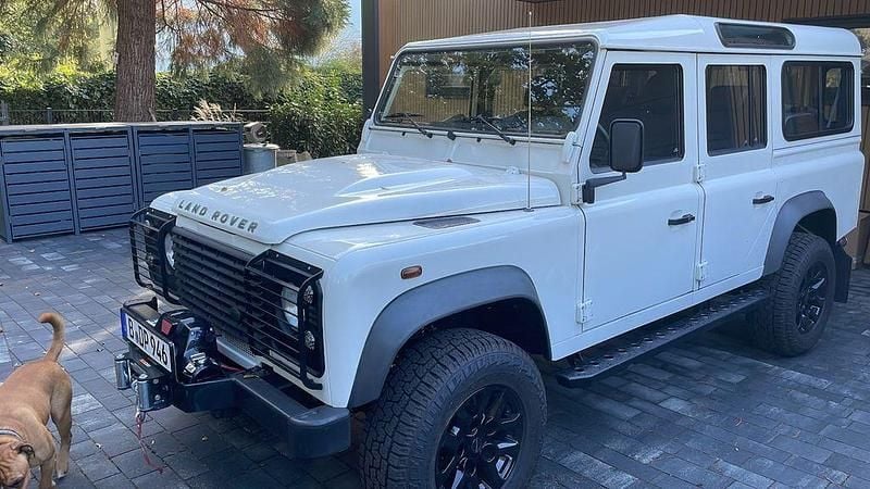 Gebraucht Land Rover Defender 122 PS (89 kW) 2008 Weiß Kombi