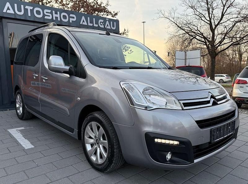 Gebraucht Citroën Berlingo Shine 120 PS (88 kW) 2016 Grau Van / Kleinbus