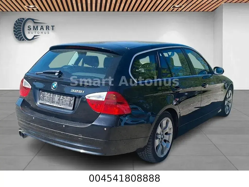 Gebraucht BMW 325 218 PS (160 kW) 2007 Schwarz Kombi