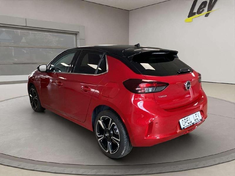 Gebraucht Opel Corsa Elegance 101 PS (74 kW) 2022 Rot Limousine