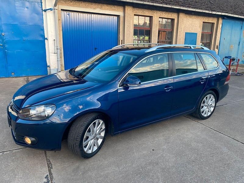 Gebraucht VW Golf VI Highline 122 PS (89 kW) 2011 Grau Kleinwagen