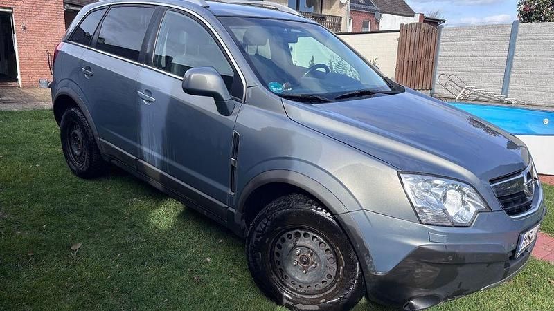 Gebraucht Opel Antara Basis 126 PS (92 kW) 2010 Grau SUV