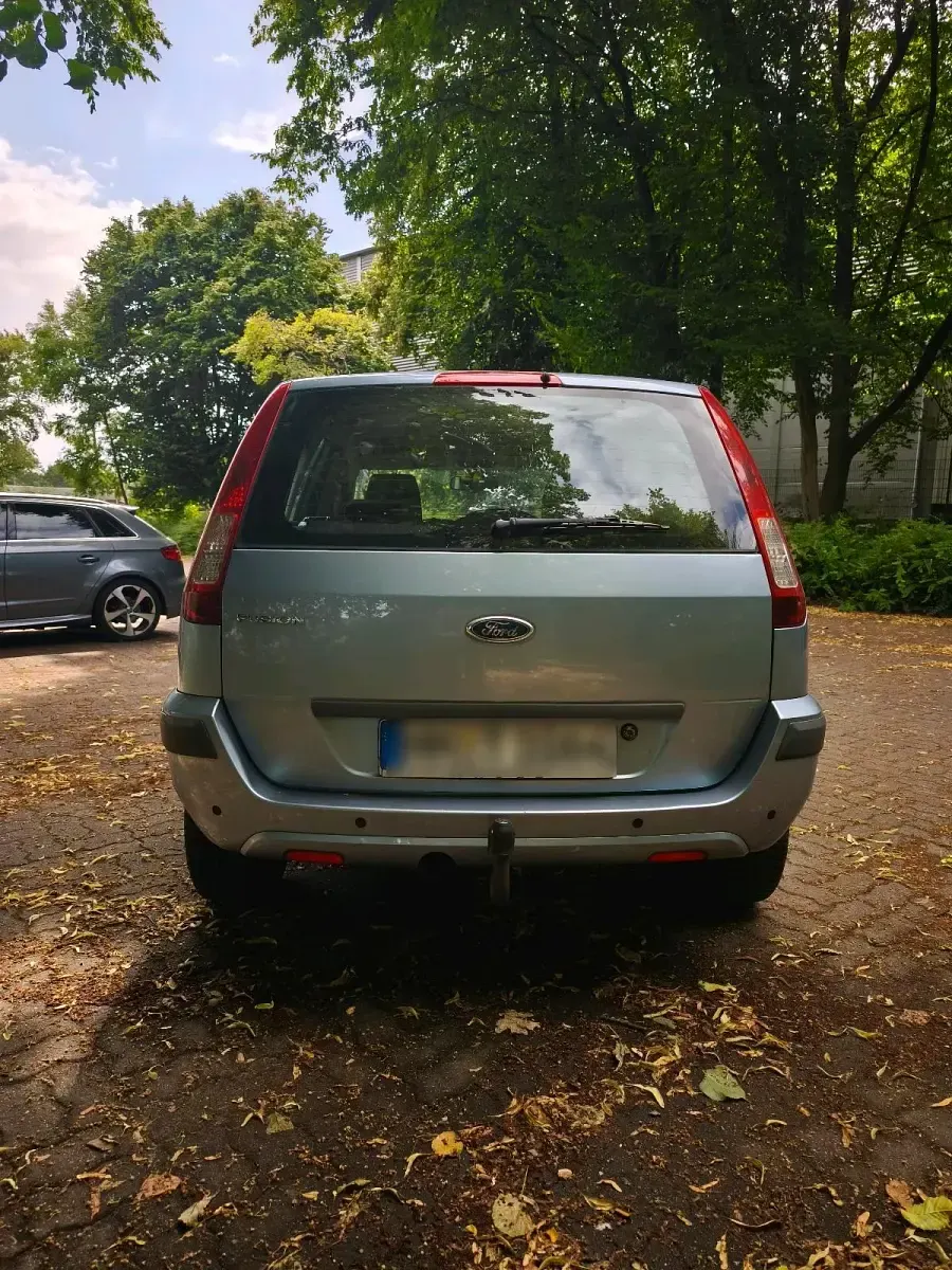 Gebraucht Ford Fusion 101 PS (74 kW) 2006 Blau Kleinwagen