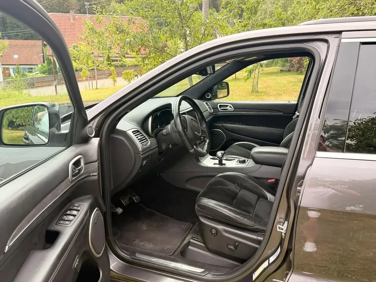 Gebraucht Jeep Grand Cherokee SRT 468 PS (344 kW) 2015 Grau SUV