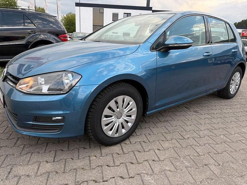 Blau Gebraucht 2013 VW Golf VII Comfortline Limousine | 9.600 € (Fairer Preis) - Bild 1/4