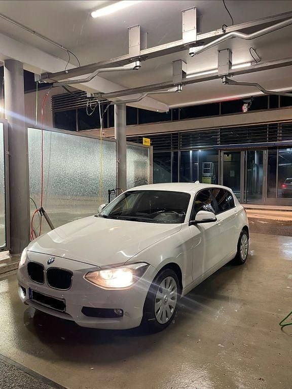 Gebraucht BMW 116 136 PS (100 kW) 2015 Weiß Kleinwagen