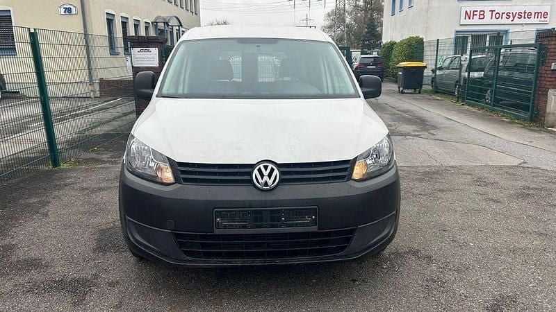 Gebraucht VW Caddy 75 PS (55 kW) 2012 Weiß Van / Kleinbus