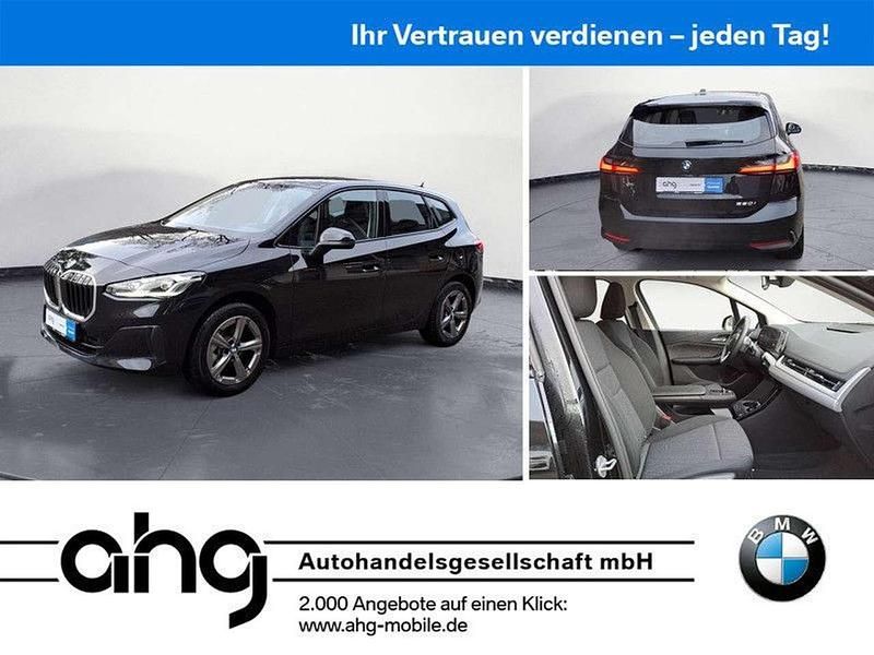 Gebraucht BMW 220 156 PS (114 kW) 2025 Schwarz Van / Kleinbus