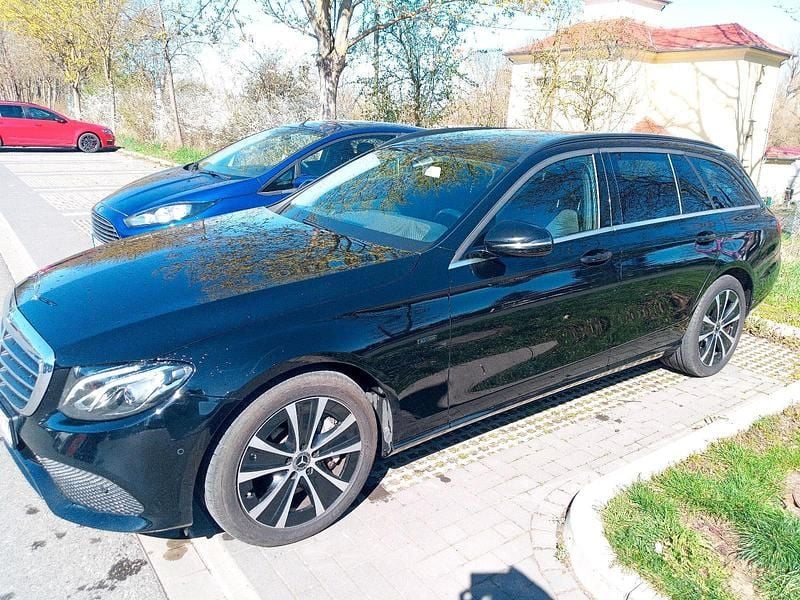 Gebraucht Mercedes E300 306 PS (225 kW) 2020 Schwarz Kombi
