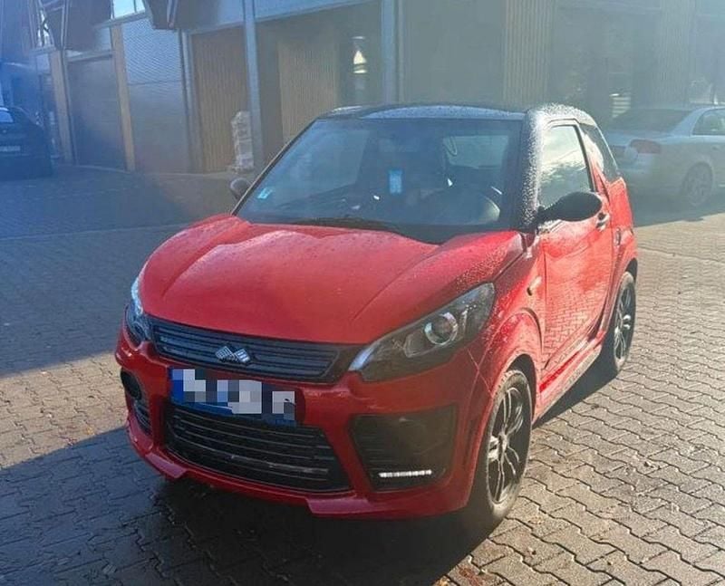 Rot Gebraucht 2021 Ligier JS50 Kleinwagen | 13.290 € (Fairer Preis) - Bild 1/4