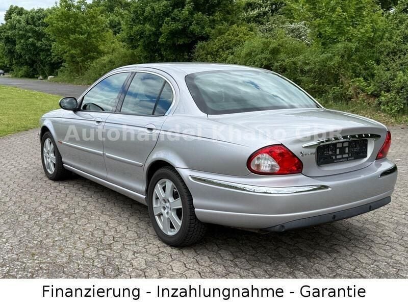 Second-hand Jaguar X-type 156 CP (114 kW) 2002 Argintiu Berlinǎ