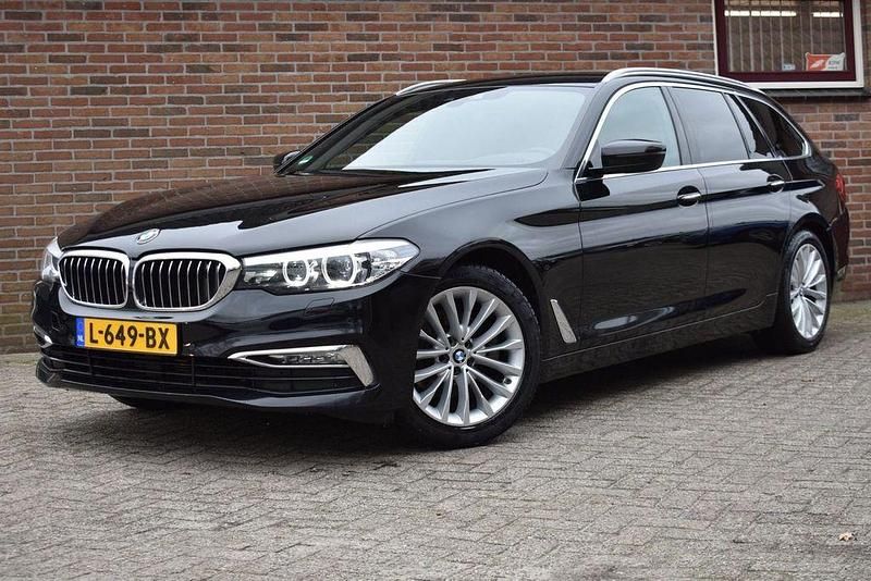 Gebraucht BMW 520 Executive 190 PS (139 kW) 2017 Schwarz Kombi