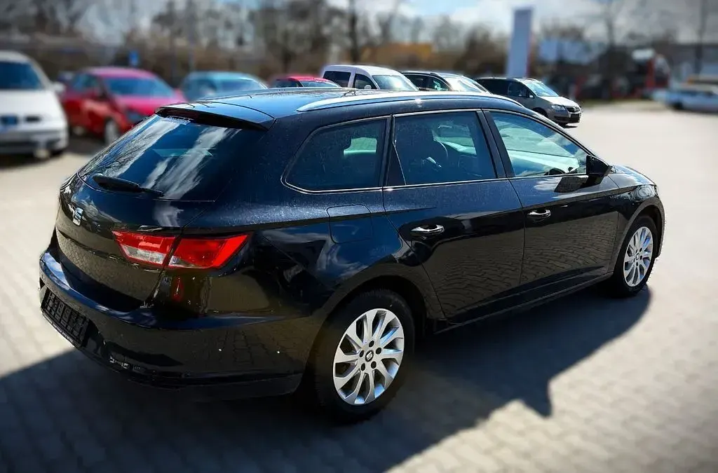 Gebraucht Seat Leon ST 105 PS (77 kW) 2015 Schwarz Kombi