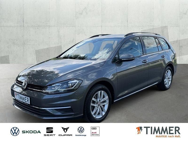 Grau Gebraucht 2020 VW Golf VII Comfortline Kombi | 16.990 € (Fairer Preis) - Bild 1/4