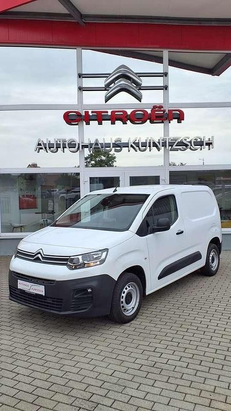 Polarweiss Gebraucht 2021 Citroën Berlingo Van / Kleinbus | 17.200 € (Fairer Preis) - Bild 1/4