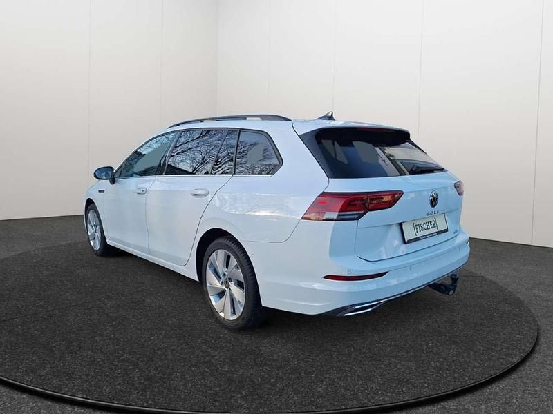 Gebraucht VW Golf VIII Style 131 PS (96 kW) 2023 Weiss Kombi