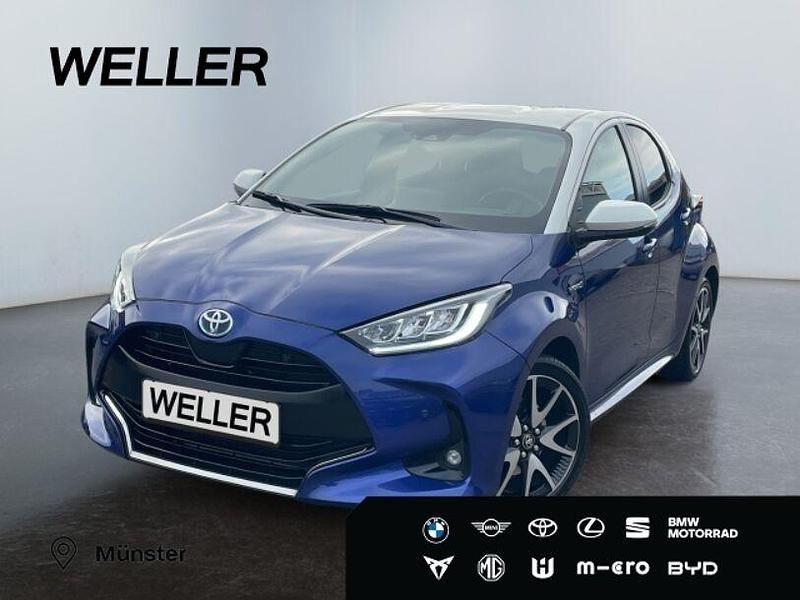 Blau Gebraucht 2021 Toyota Yaris Hybrid Style Kleinwagen | 19.490 € (Fairer Preis) - Bild 1/3