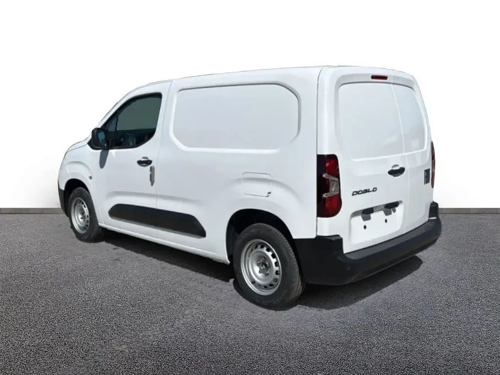 Neu Fiat Doblò 101 PS (74 kW) 2026 Weiss Van / Kleinbus