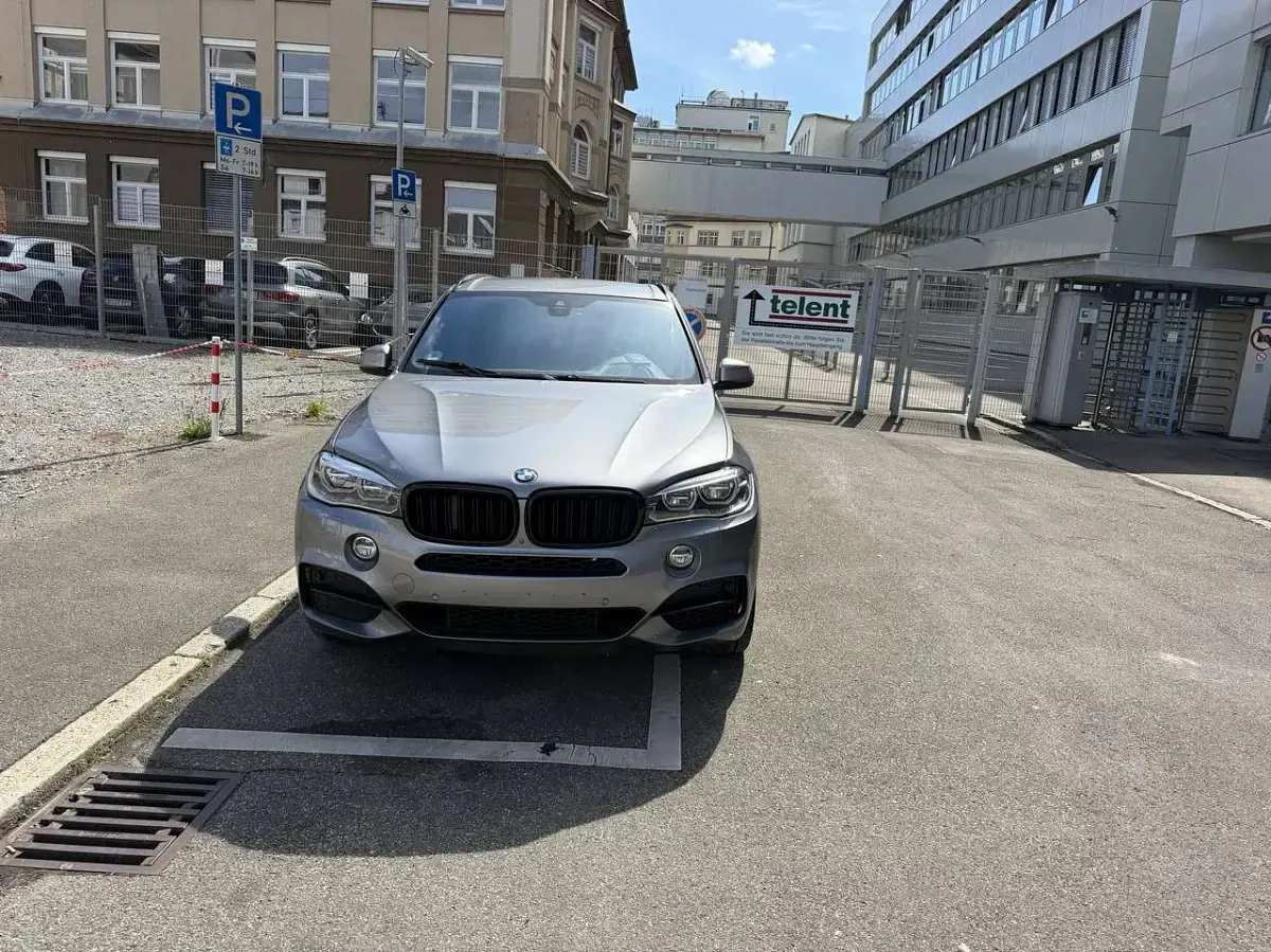 Gebraucht BMW X5 381 PS (280 kW) 2017 Grau SUV