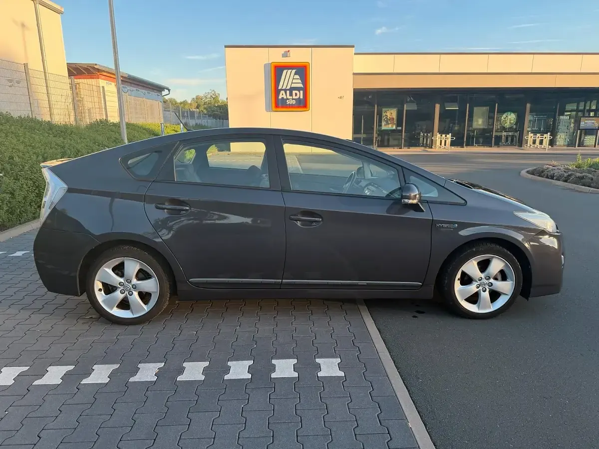 Gebraucht Toyota Prius 2009 Silber Kleinwagen