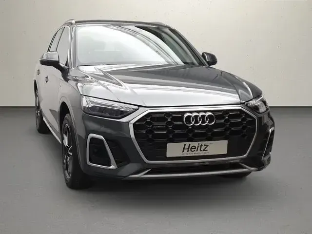 Gebraucht Audi Q5 S-Line 265 PS (194 kW) 2023 Grau SUV