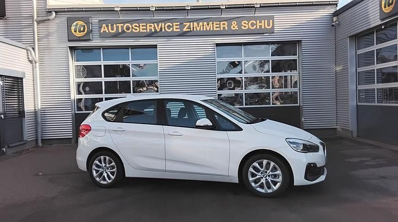 Gebraucht BMW 225 Advantage 136 PS (100 kW) 2019 Weiß Kombi