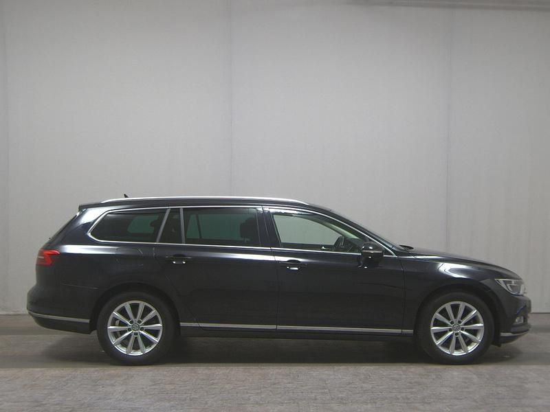 Gebraucht VW Passat Highline 150 PS (110 kW) 2019 Schwarz