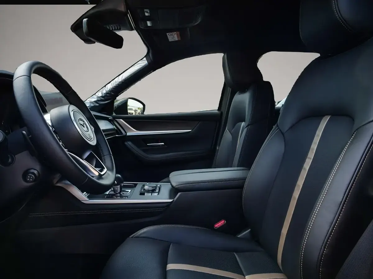 Neu Mazda CX-60 254 PS (186 kW) 2025 Manufacturer SUV