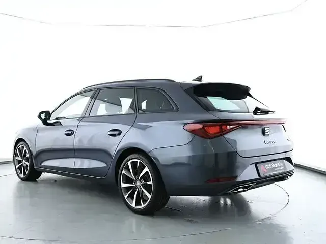 Gebraucht Seat Leon FR 150 PS (110 kW) 2022 Grau Limousine