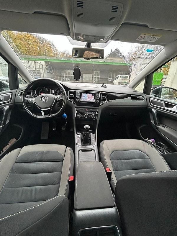 Schwarz Gebraucht 2014 VW Golf Sportsvan Comfortline Van / Kleinbus | 7.200 € (Superpreis) - Bild 1/4