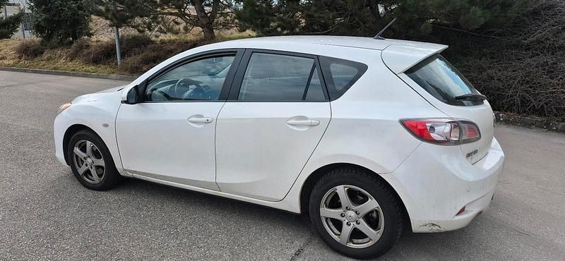 Gebraucht Mazda 3 150 PS (110 kW) 2012 Weiß Kleinwagen