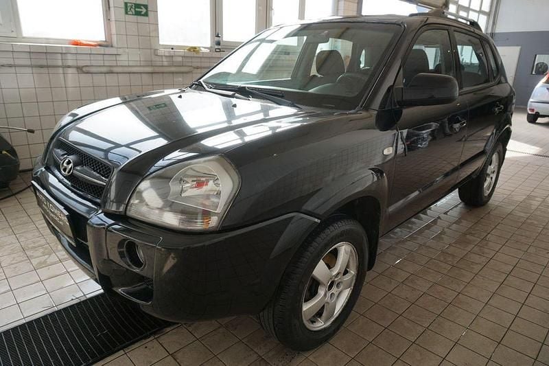 Schwarz Gebraucht 2007 Hyundai Tucson GLS SUV | 1.950 € (Guter Preis) - Bild 1/4