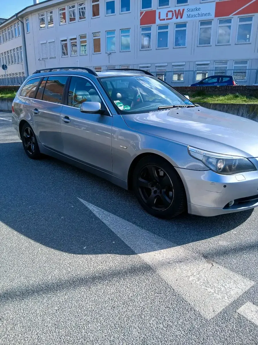 Używany BMW 530 231 KM (169 kW) 2007 Srebrny Kombi