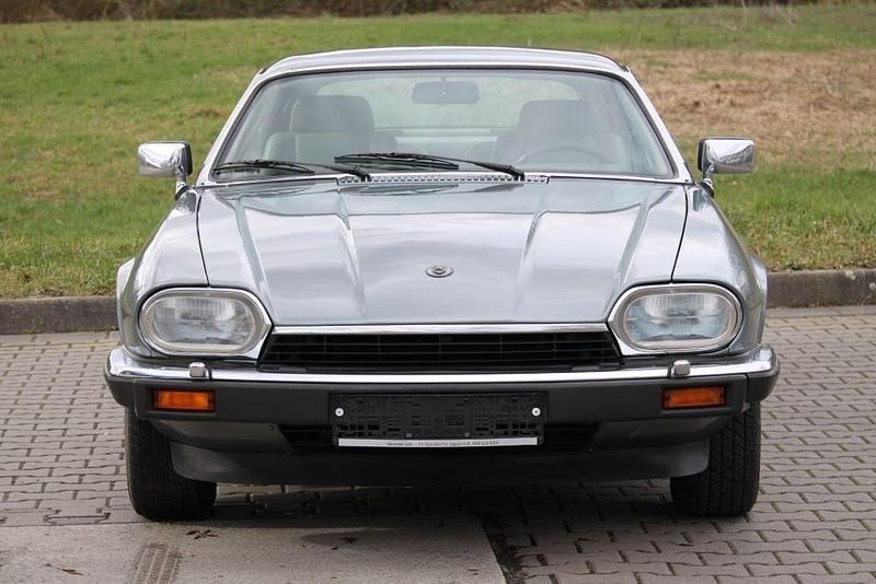 Usado Jaguar XJS 281 HP (206 kW) 1992 Cinzento Coupé