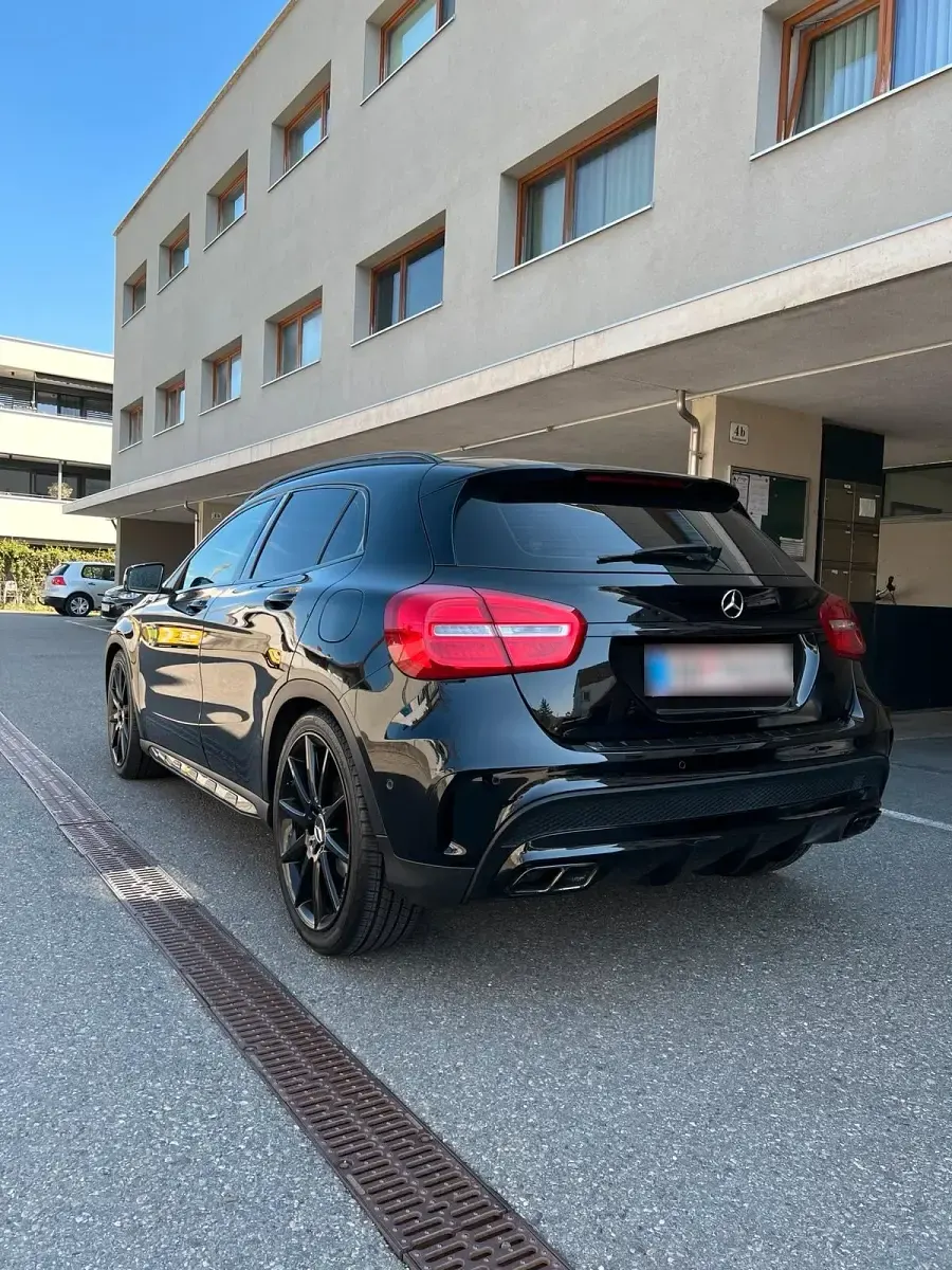 Gebraucht Mercedes GLA220 AMG line 180 PS (132 kW) 2014 Schwarz SUV