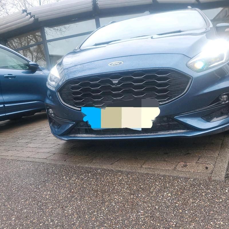 Gebraucht Ford S-MAX ST-Line 165 PS (121 kW) 2020 Blau Van / Kleinbus