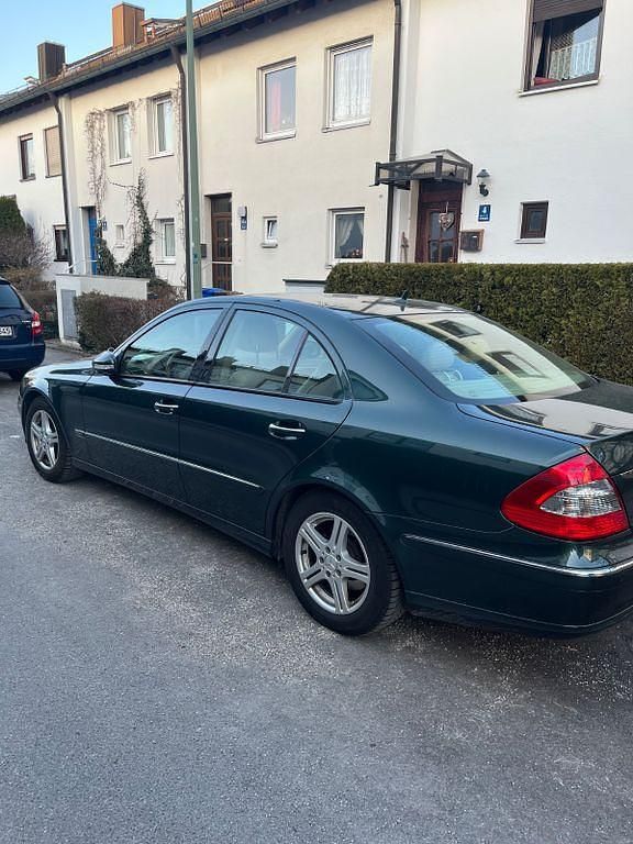 Gebraucht Mercedes E280 Elegance 190 PS (139 kW) 2006 Grün Limousine