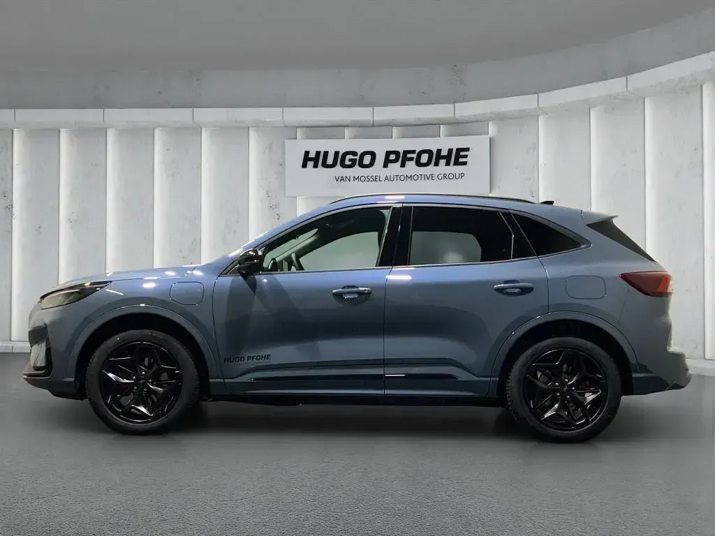Gebraucht Ford Kuga 242 PS (177 kW) 2026 Blau SUV