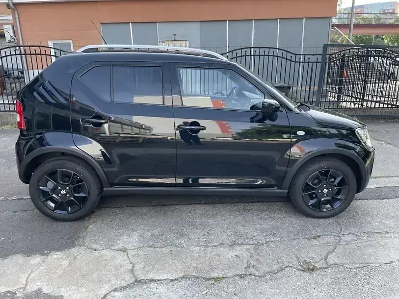 Gebraucht Suzuki Ignis 91 PS (66 kW) 2024 Schwarz SUV