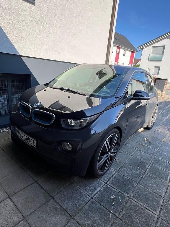 Schwarz Gebraucht 2015 BMW i3 Kleinwagen | 9.900 € (Guter Preis) - Bild 1/4