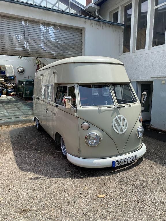 Grau Gebraucht 1964 VW T1 Van | 70.000 € - Bild 1/4