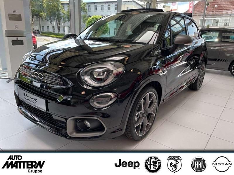 601 cinema schwarz Gebraucht 2022 Fiat 500X Tech SUV | 32.990 € - Bild 1/4