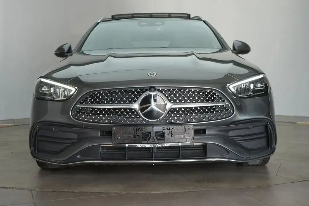 Gebraucht Mercedes C300 AMG 265 PS (194 kW) 2023 Grau Limousine