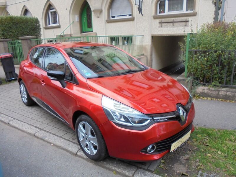 Gebraucht Renault Clio IV Luxe 90 PS (66 kW) 2012 Rot Limousine