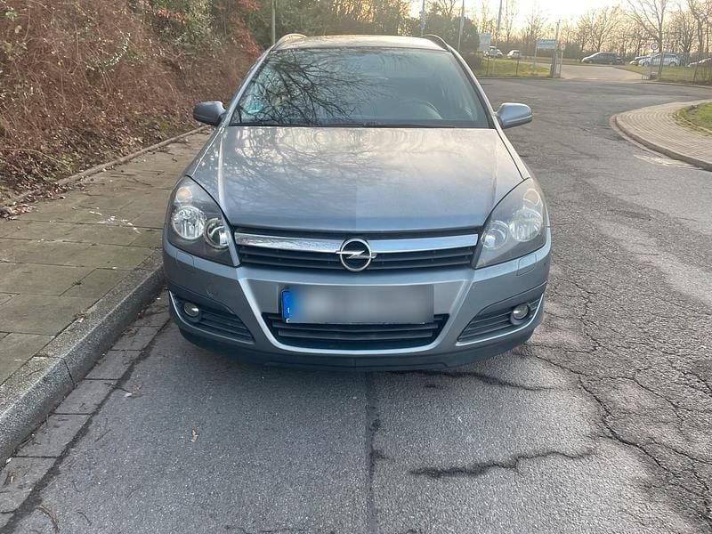 Silber Gebraucht 2006 Opel Astra Kombi | 790 € (Superpreis) - Bild 1/4