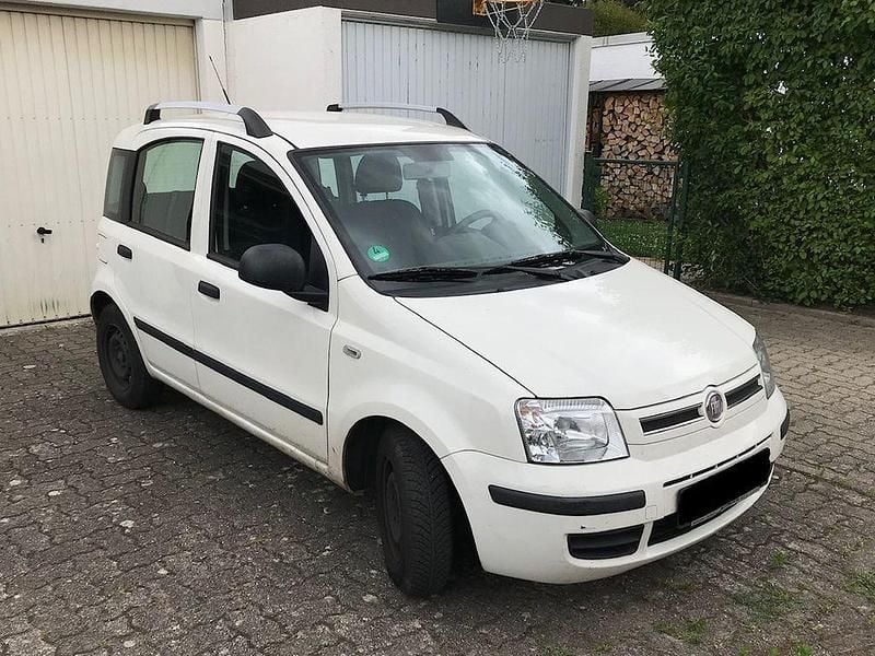 Weiß Gebraucht 2011 Fiat Panda Kleinwagen | 3.900 € (Etwas zu teuer) - Bild 1/2